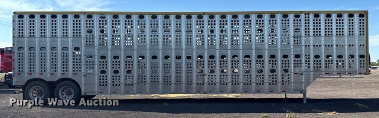 image for item DZ8981 2015 Merritt livestock trailer