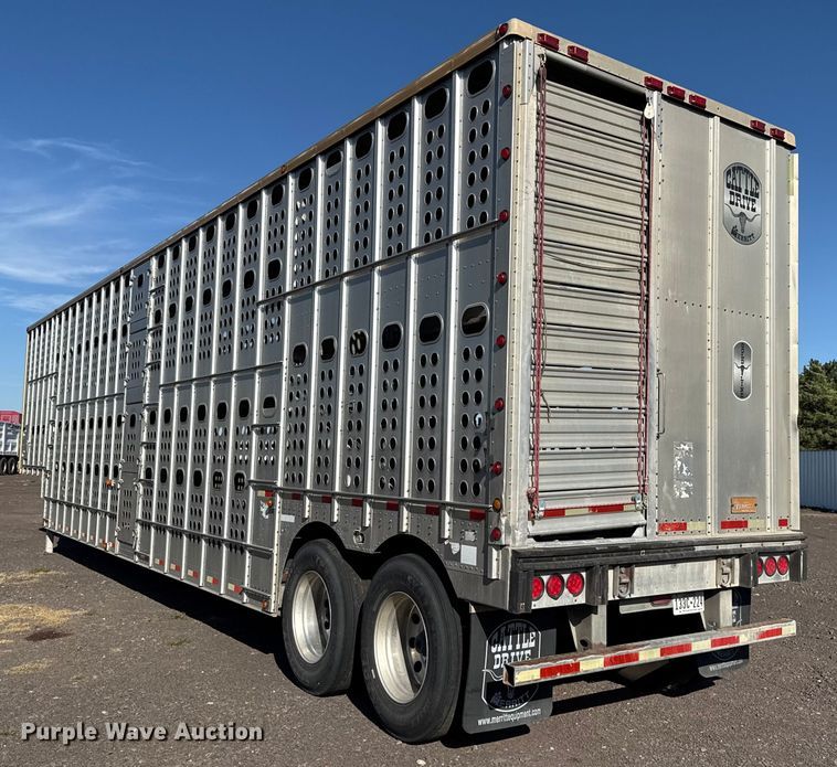 image for item DZ8981 2015 Merritt livestock trailer