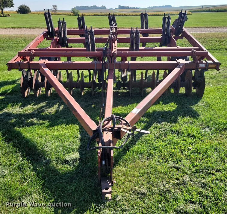 image for item EA2551 Case IH 6500 Conser-till disk ripper