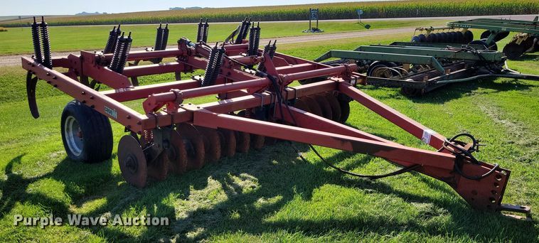 image for item EA2551 Case IH 6500 Conser-till disk ripper