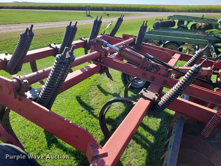 image for item EA2551 Case IH 6500 Conser-till disk ripper