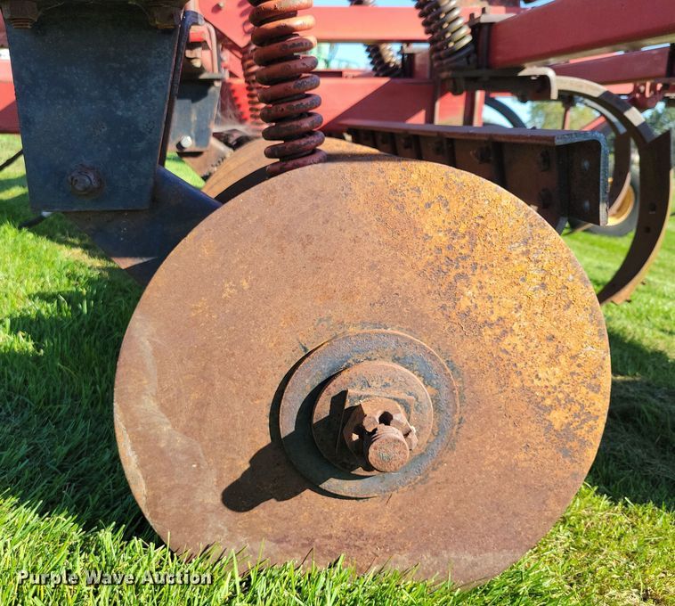 image for item EA2551 Case IH 6500 Conser-till disk ripper