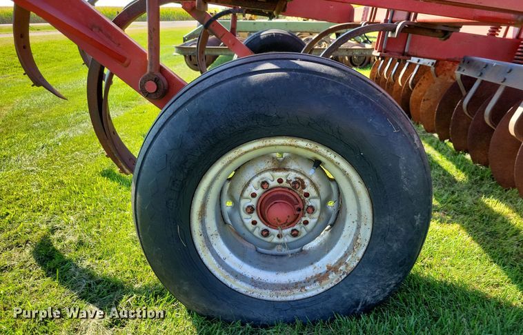 image for item EA2551 Case IH 6500 Conser-till disk ripper