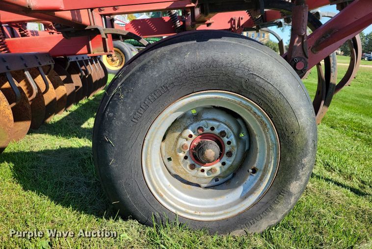 image for item EA2551 Case IH 6500 Conser-till disk ripper