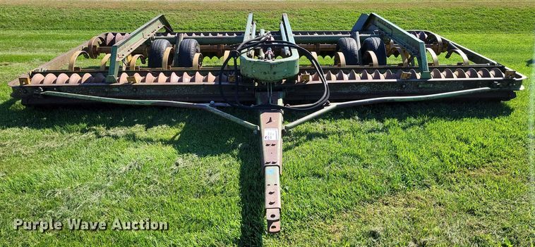 image for item EA2552 Kewanee cultipacker