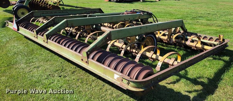 image for item EA2552 Kewanee cultipacker