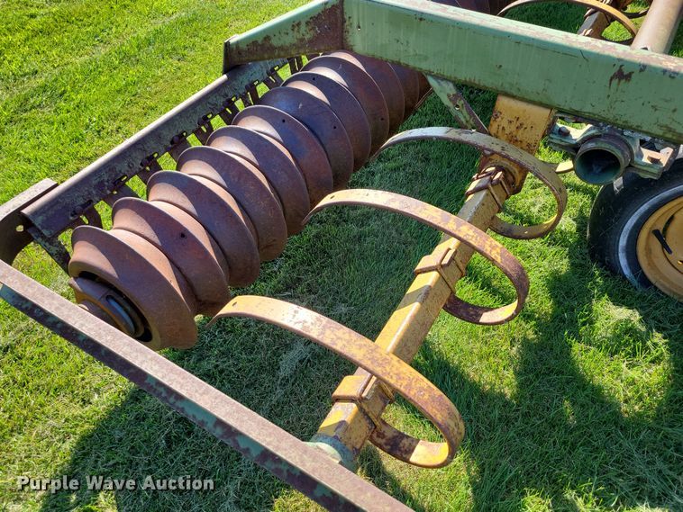 image for item EA2552 Kewanee cultipacker