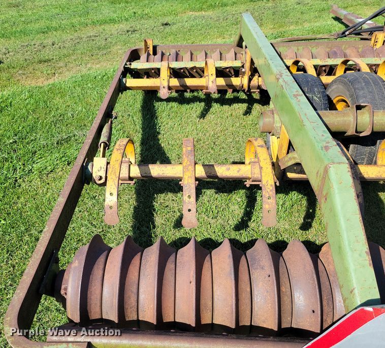 image for item EA2552 Kewanee cultipacker