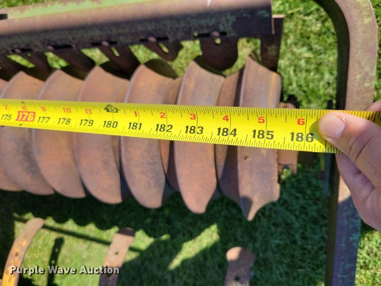 image for item EA2552 Kewanee cultipacker