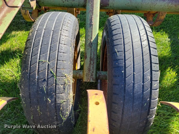 image for item EA2552 Kewanee cultipacker