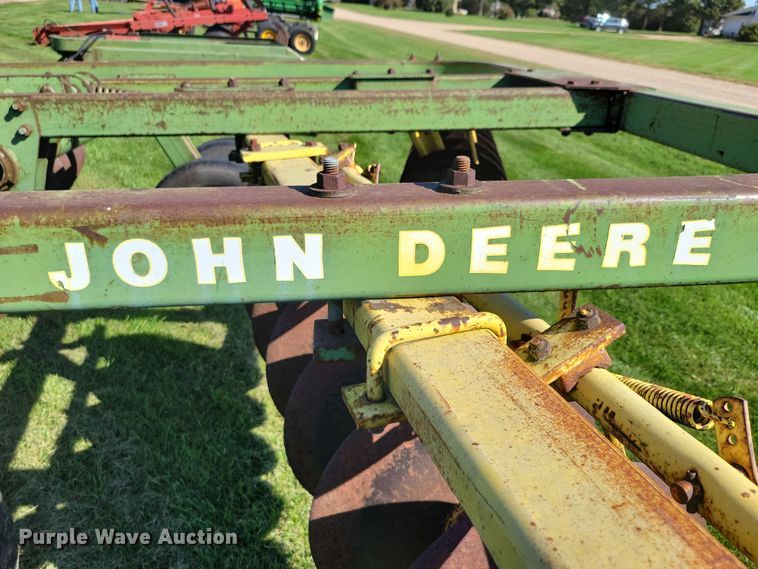 image for item EA2553 John Deere 210 double off-set disk