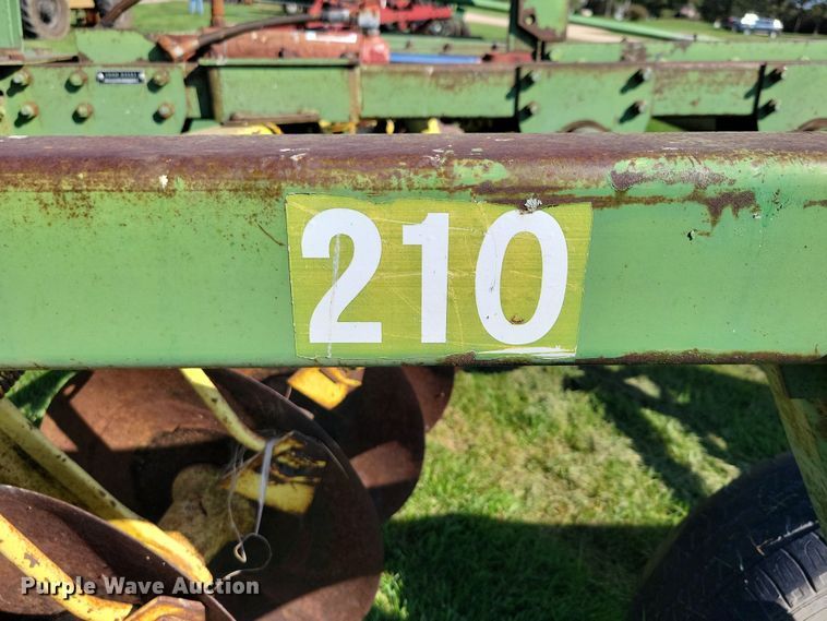 image for item EA2553 John Deere 210 double off-set disk