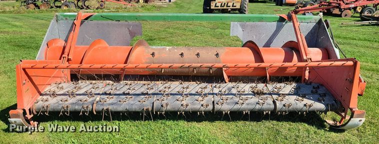 image for item EA2555 John Deere pickup head