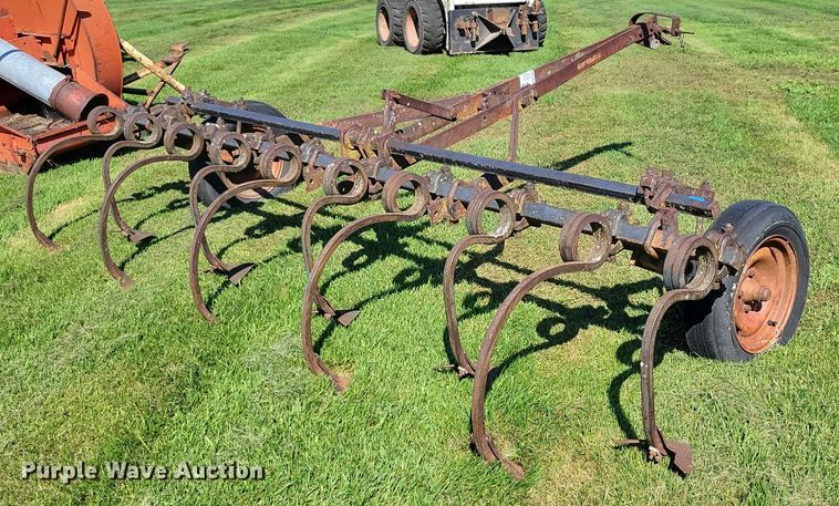image for item EA2556 McCormick Deering field cultivator