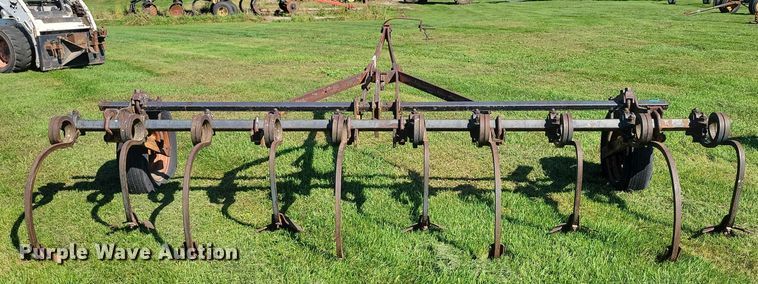 image for item EA2556 McCormick Deering field cultivator