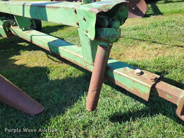 image for item EA2558 John Deere 3800 forage harvester