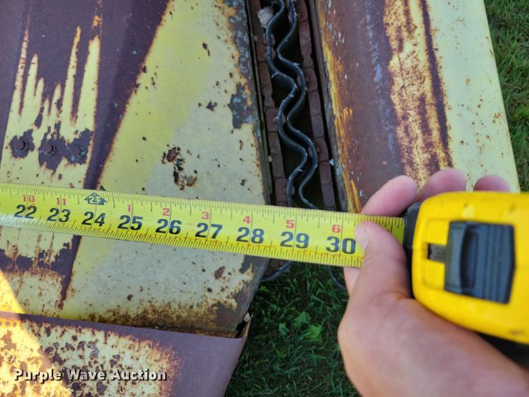 image for item EA2558 John Deere 3800 forage harvester