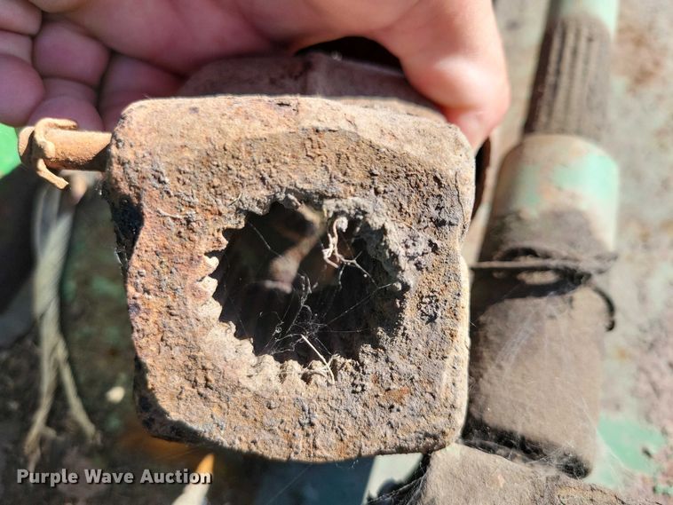 image for item EA2558 John Deere 3800 forage harvester