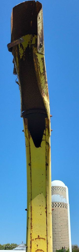 image for item EA2558 John Deere 3800 forage harvester