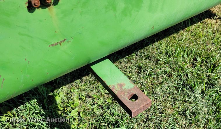 image for item EA2558 John Deere 3800 forage harvester