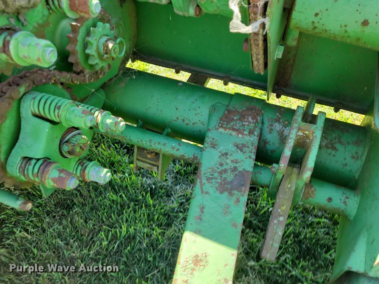 image for item EA2558 John Deere 3800 forage harvester