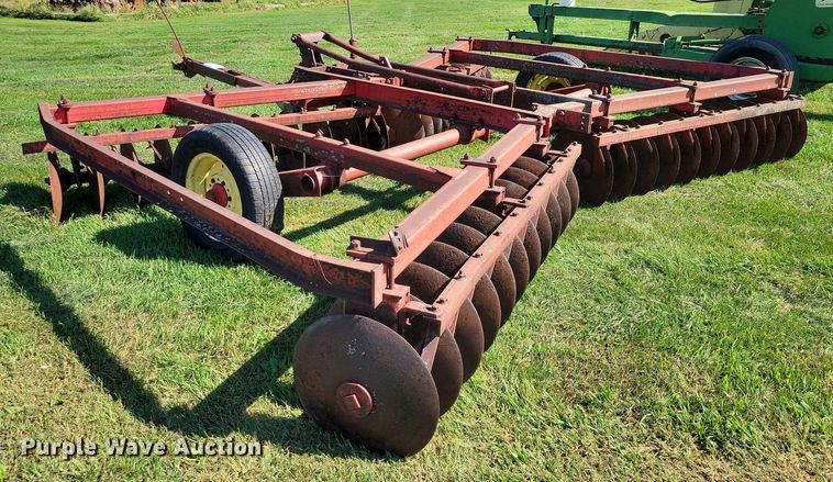 image for item EA2559 Massey Ferguson tandem disk