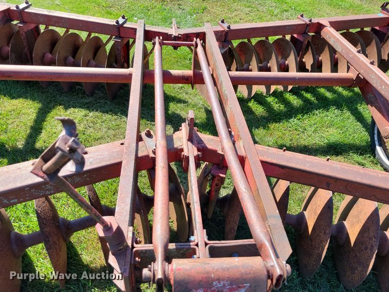 image for item EA2559 Massey Ferguson tandem disk