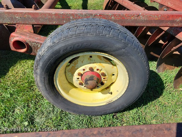 image for item EA2559 Massey Ferguson tandem disk