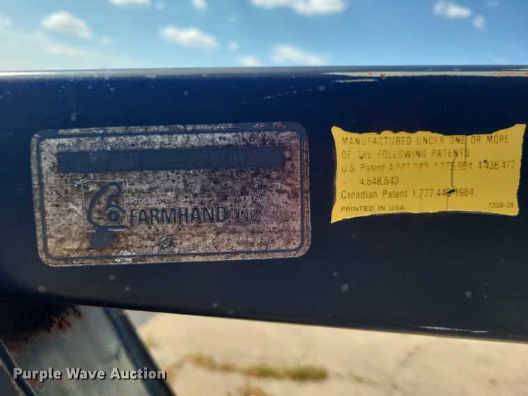 image for item EA2563 Farmhand XL 740 loader