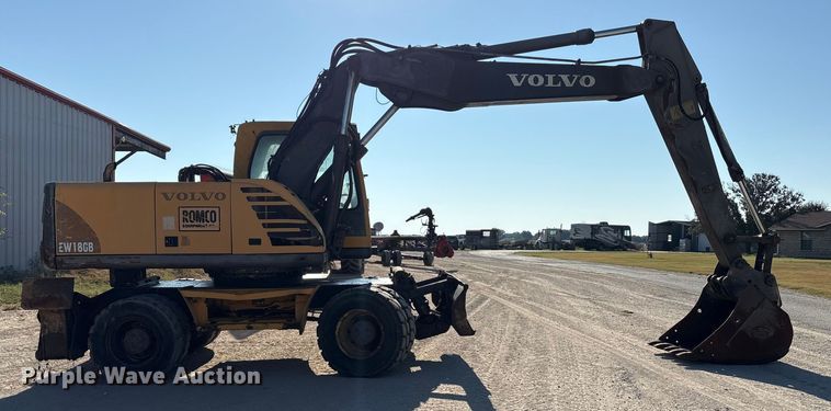 image for item EA7511 2005 Volvo EW180B wheeled excavator