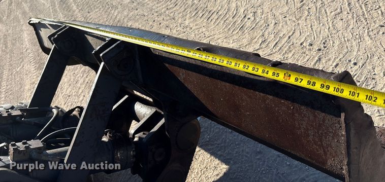 image for item EA7511 2005 Volvo EW180B wheeled excavator