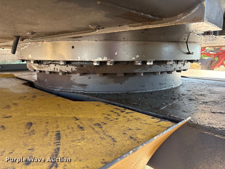 image for item EA7511 2005 Volvo EW180B wheeled excavator