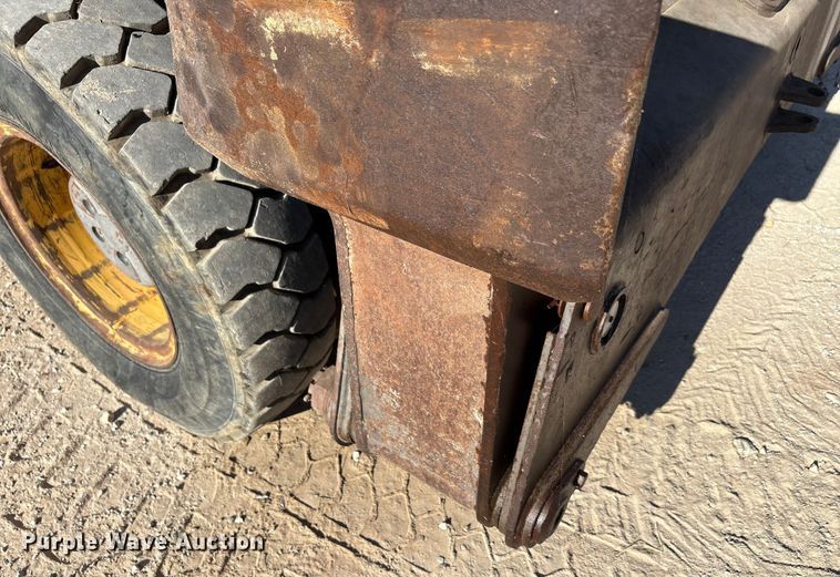 image for item EA7511 2005 Volvo EW180B wheeled excavator