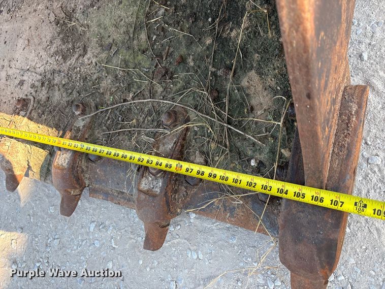 image for item EA7513 2008 New Holland W170B wheel loader