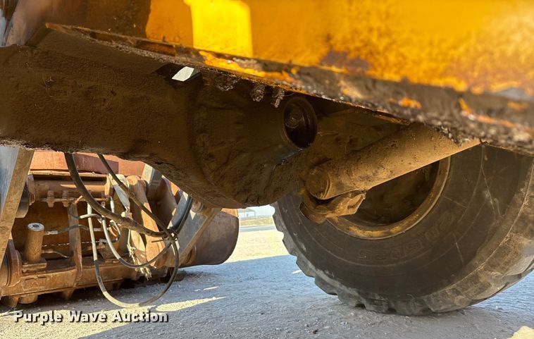 image for item EA7513 2008 New Holland W170B wheel loader