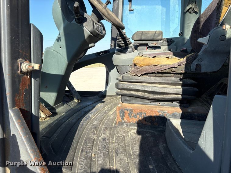 image for item EA7513 2008 New Holland W170B wheel loader