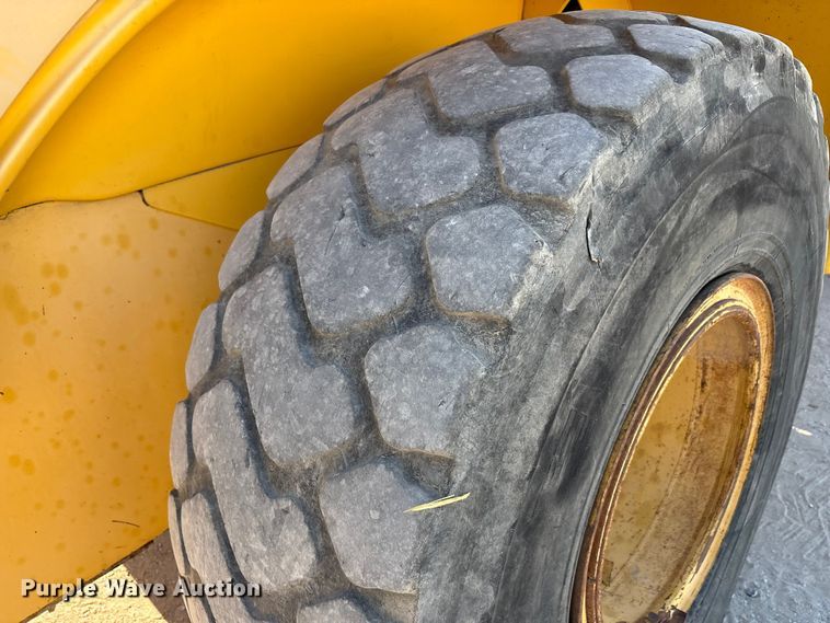 image for item EA7513 2008 New Holland W170B wheel loader