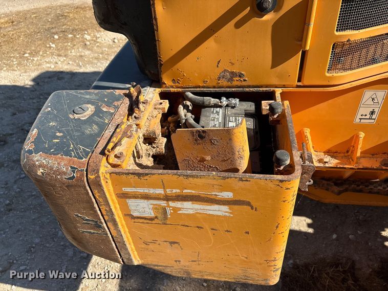 image for item EA7515 2012 Hyundai HL740-9 wheel loader