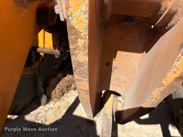 image for item EA7515 2012 Hyundai HL740-9 wheel loader