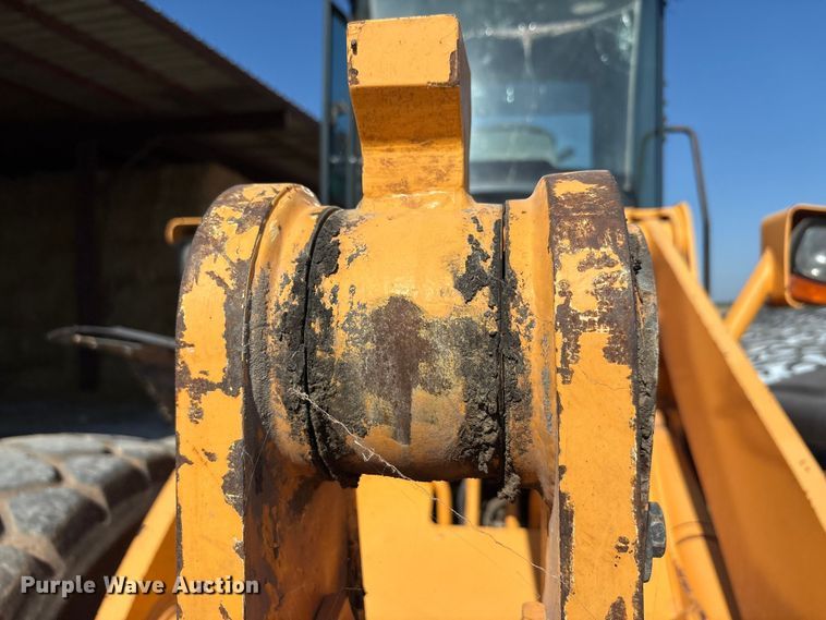 image for item EA7515 2012 Hyundai HL740-9 wheel loader