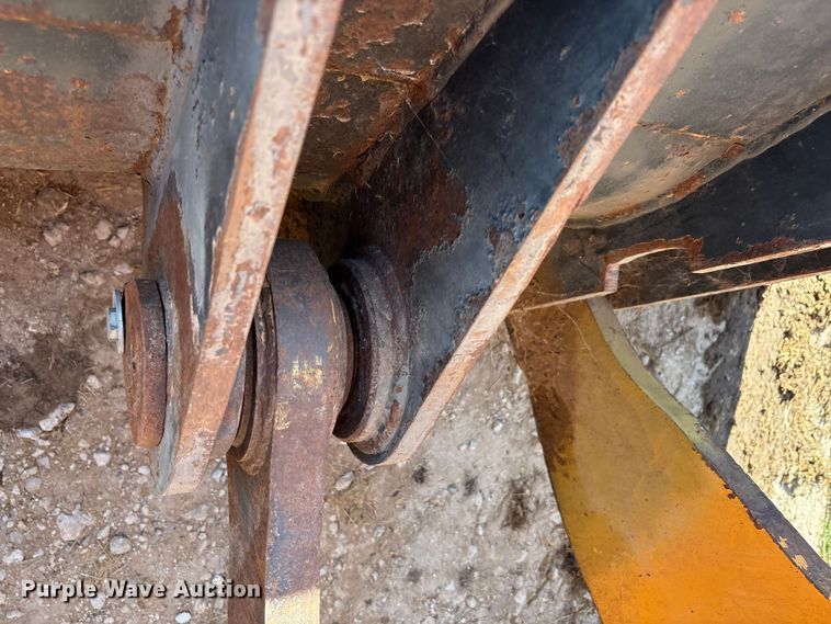 image for item EA7515 2012 Hyundai HL740-9 wheel loader