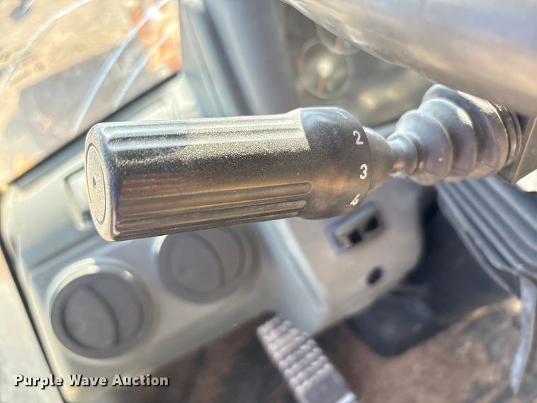 image for item EA7515 2012 Hyundai HL740-9 wheel loader