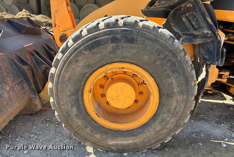 image for item EA7515 2012 Hyundai HL740-9 wheel loader