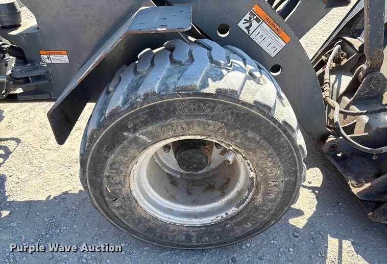 image for item EA7516 2021 Giant G2500HD compact wheel loader