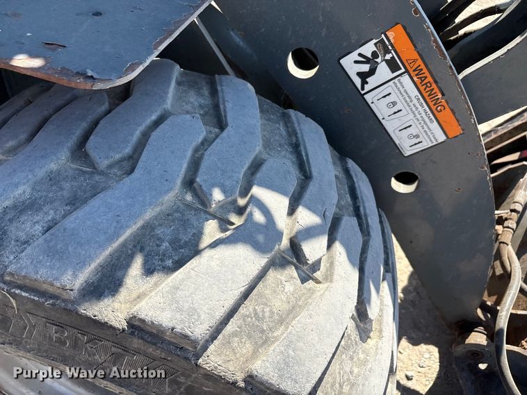 image for item EA7516 2021 Giant G2500HD compact wheel loader