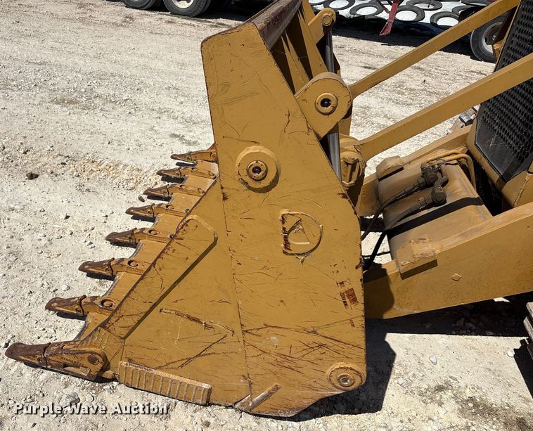 image for item EA7519 1996 Fiat-Allis FL145 track loader