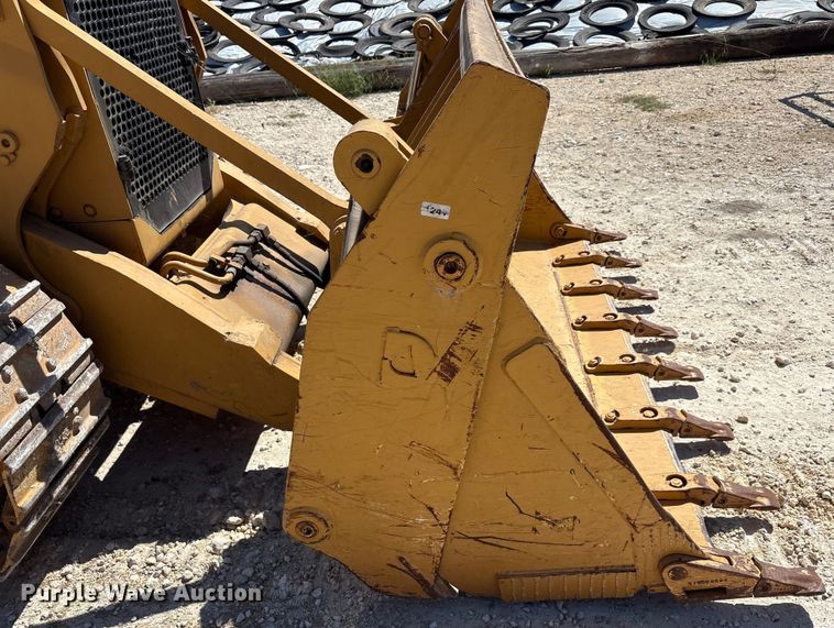 image for item EA7519 1996 Fiat-Allis FL145 track loader