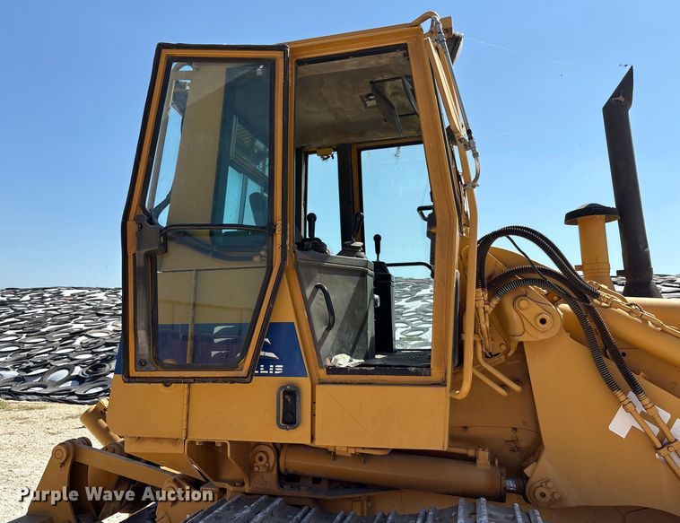 image for item EA7519 1996 Fiat-Allis FL145 track loader