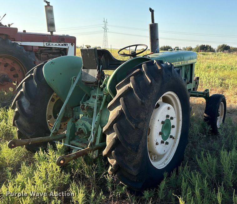 image for item EA7521 1975 John Deere 1630 tractor