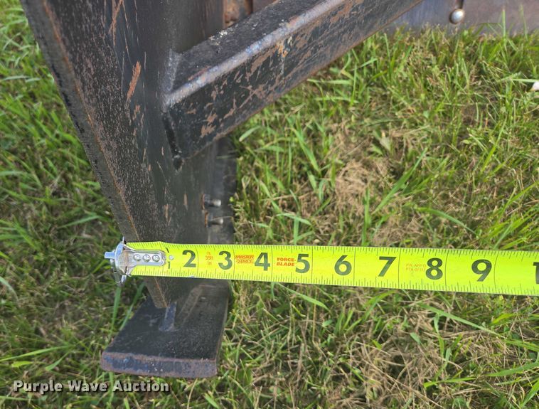 image for item EB1034 Linville snow pusher